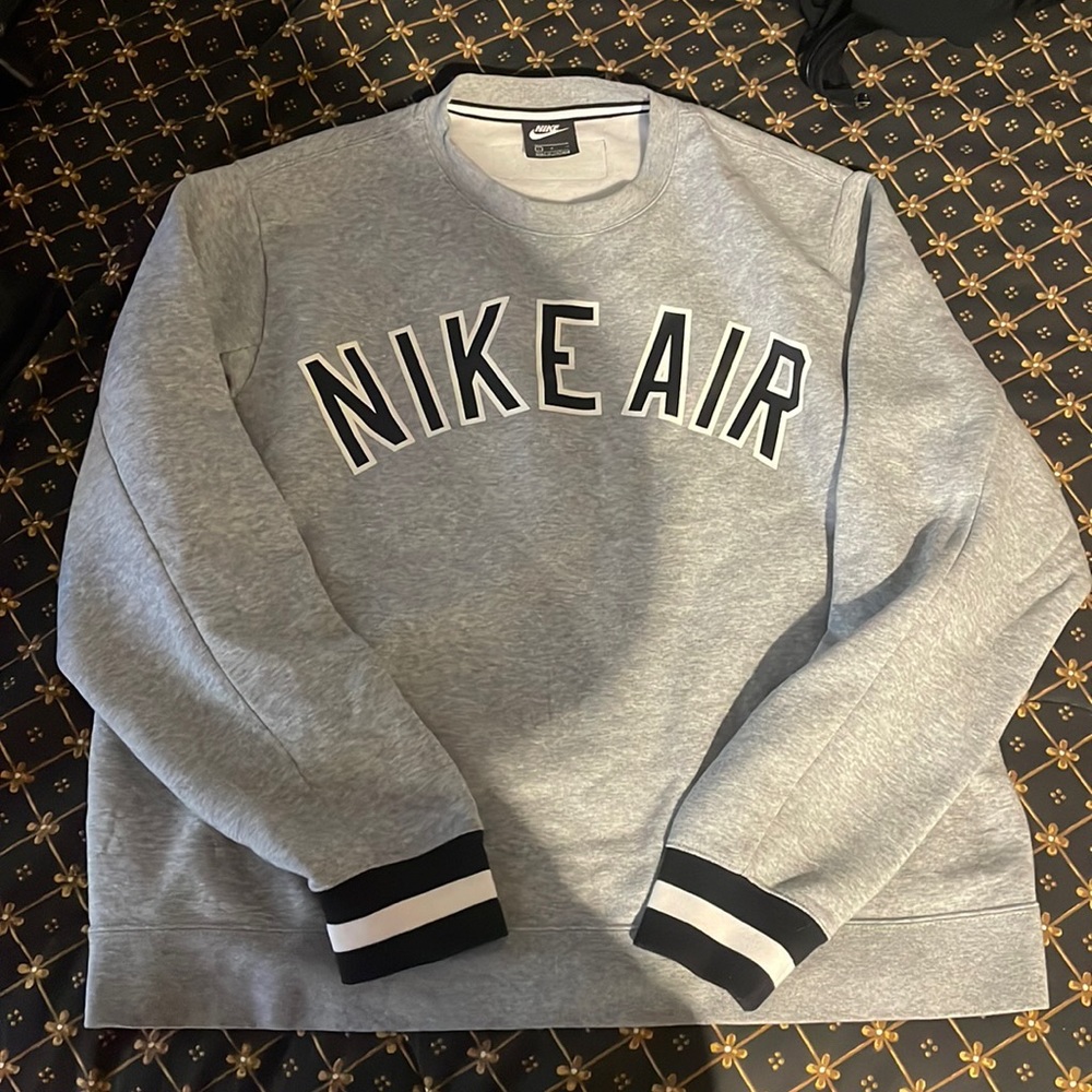 BRAND NEW Nike Air Crewneck